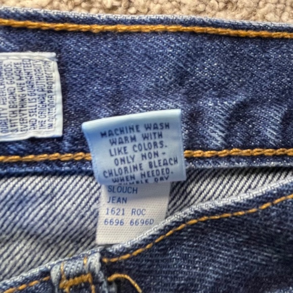 Vintage Abercrombie & Fitch Flared Blue Jeans Medium/Dark Wash 100% Cotton 6 - Picture 5 of 11